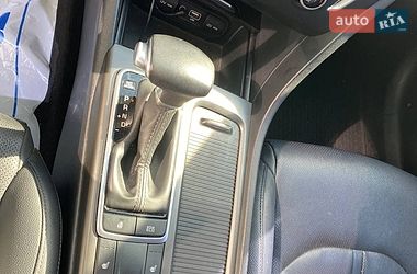 Седан Kia K5 2018 в Львове