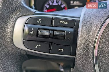Седан Kia K5 2022 в Києві