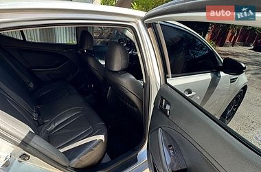 Седан Kia K5 2013 в Киеве