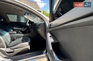 Седан Kia K5 2013 в Киеве
