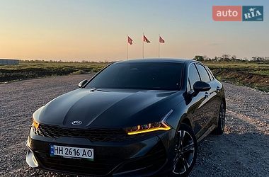 Седан Kia K5 2020 в Одесі