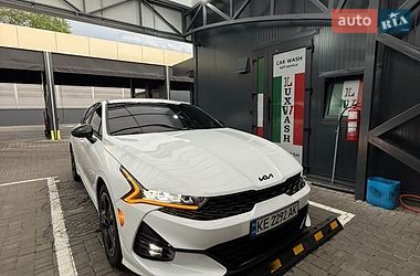 Седан Kia K5 2022 в Одессе
