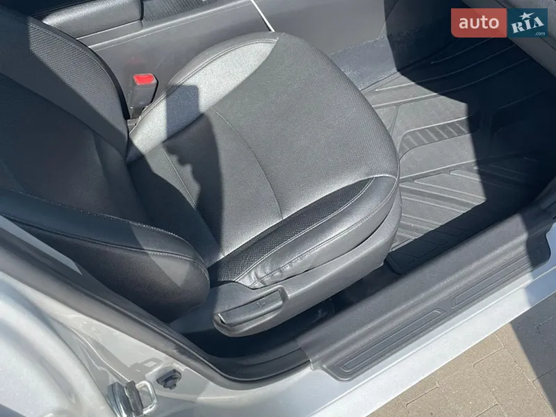 Kia K5 2014 VIN KNAGN418BEA490093 фото оголошення 15 з 60