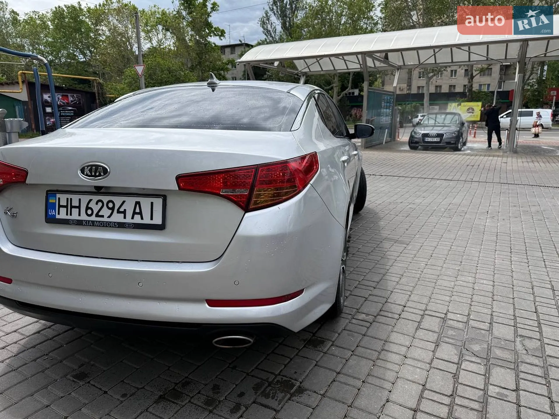 2011 Kia K5 - мініатюра 12