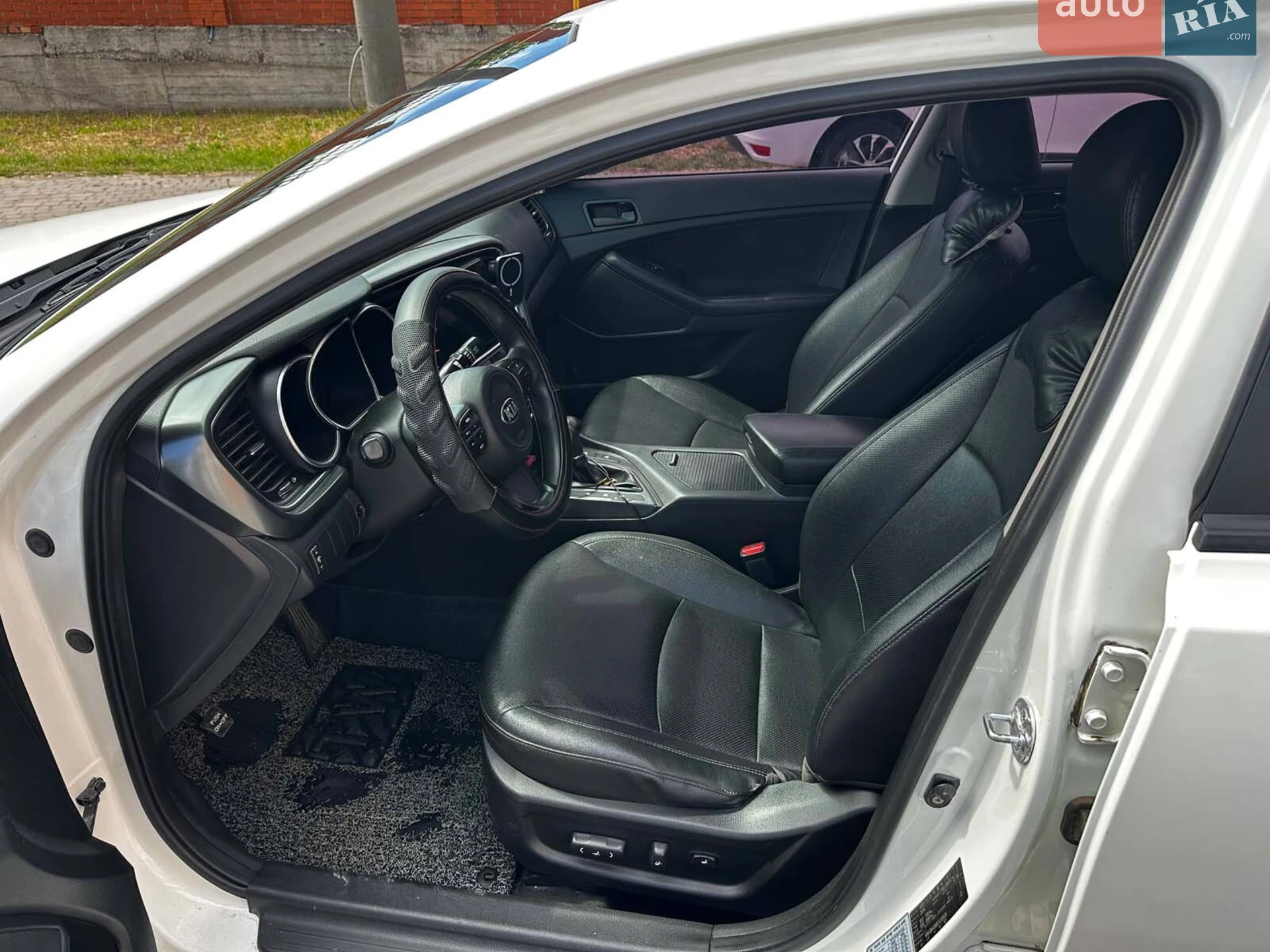 2014 Kia K5 - мініатюра 14