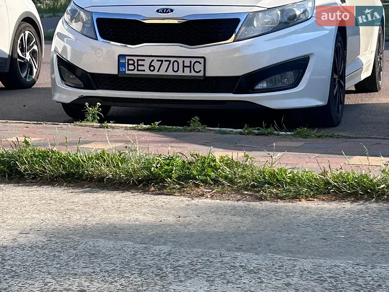Kia K5 2013 VIN KNAGN418BDA412029 фото оголошення 10 з 36