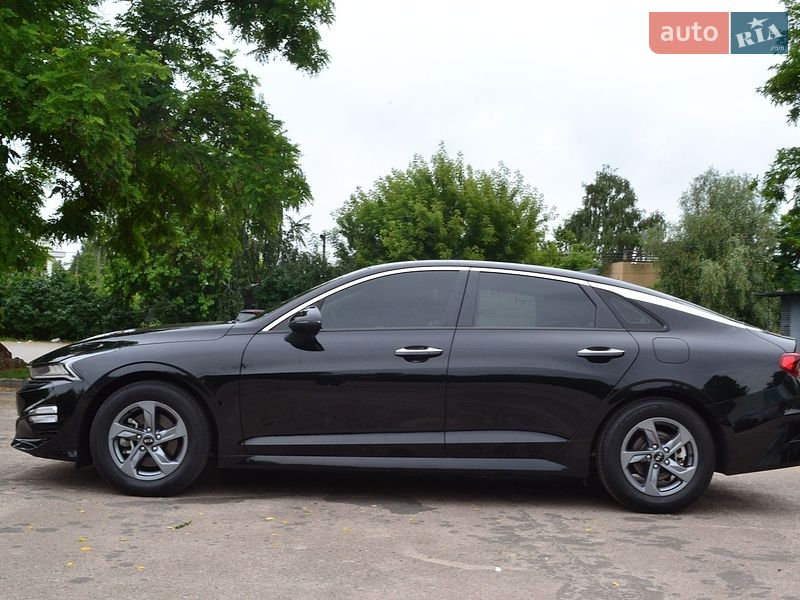 Седан Kia K5 2020 в Яготине