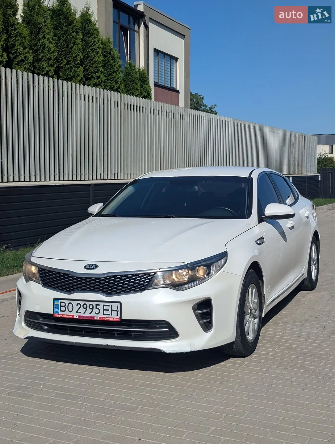 2016 Kia K5 - фото 1