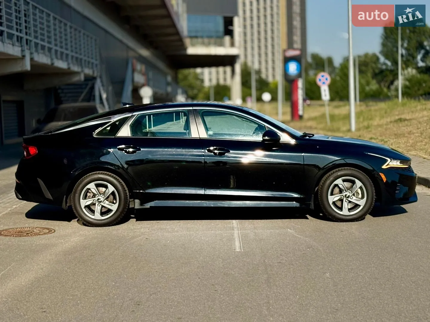 2021 Kia K5 - мініатюра 8