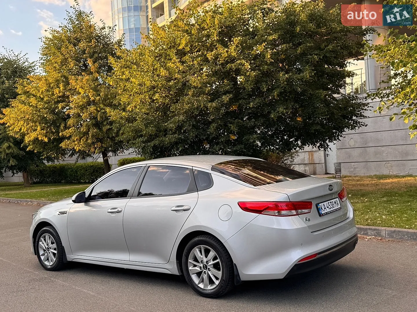 2016 Kia K5 - мініатюра 9