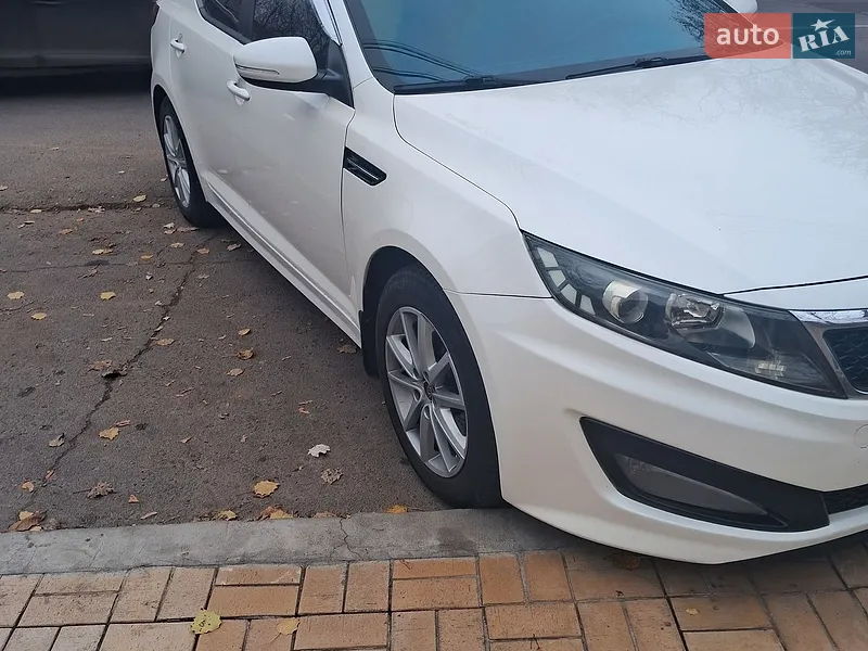 Kia K5 2012