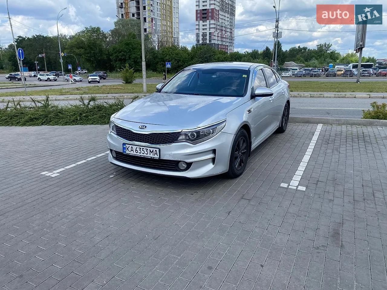 2017 Kia K5 - мініатюра 17