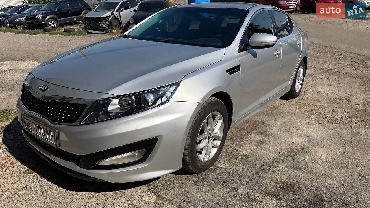 2013 Kia K5 - фото 1