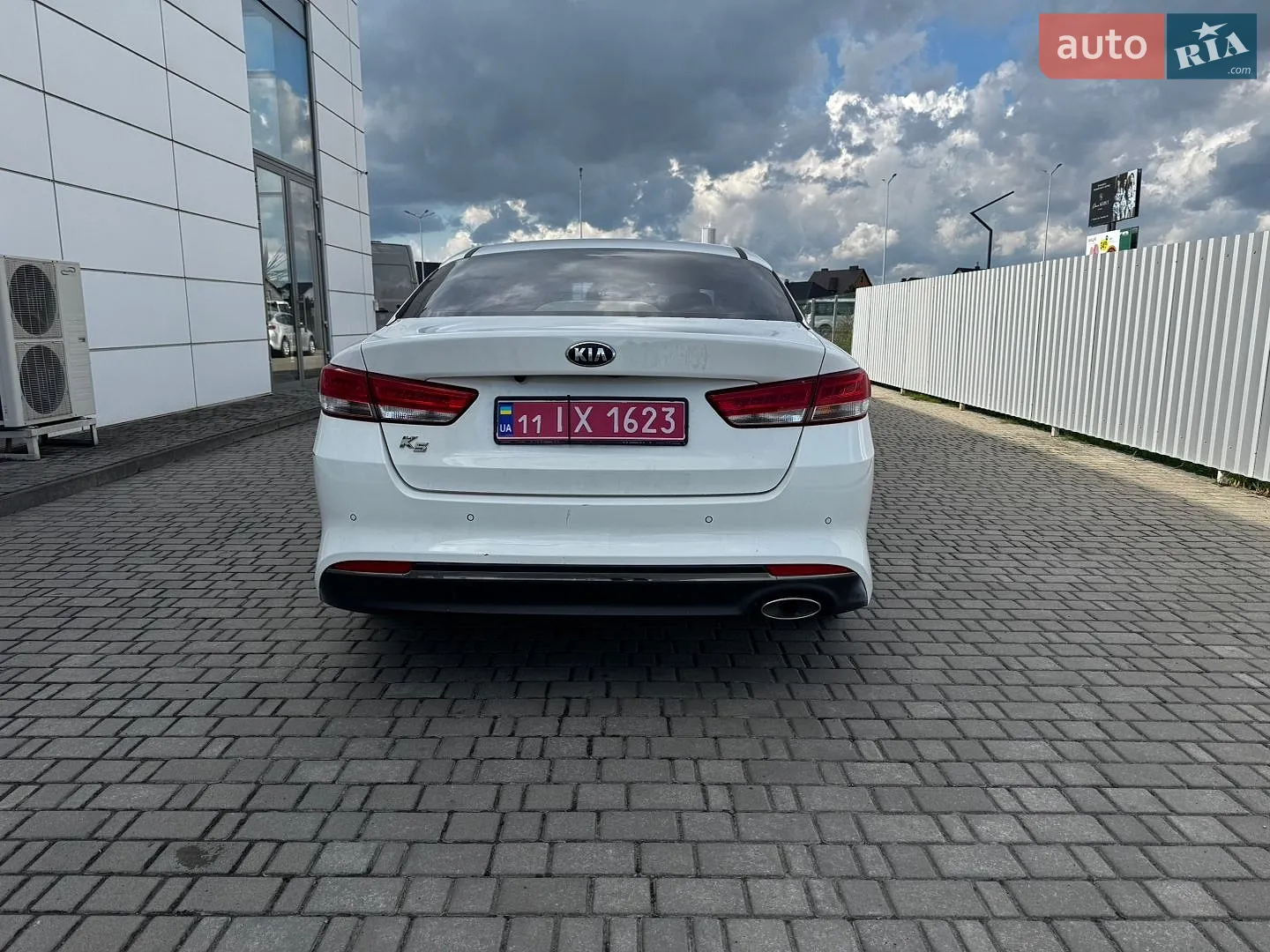 2017 Kia K5 - мініатюра 5