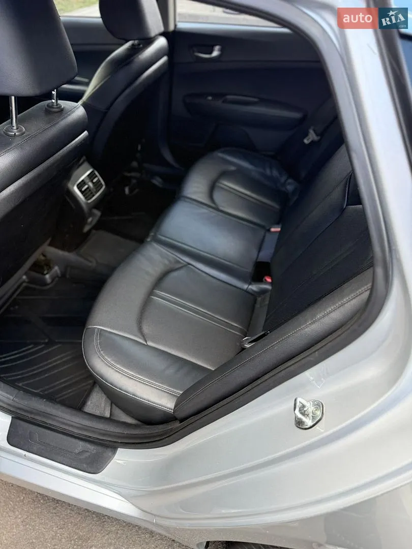 2016 Kia K5 - мініатюра 15