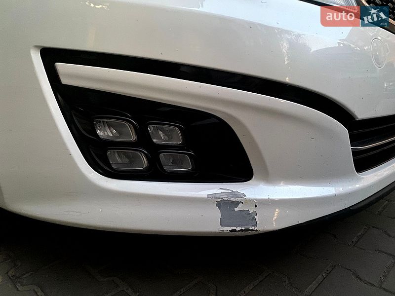 Седан Kia K5 2013 в Києві