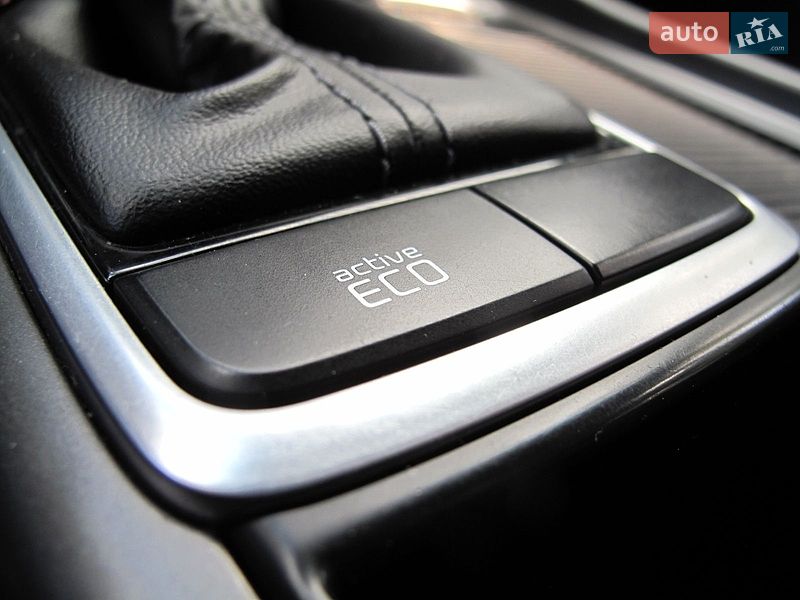 Седан Kia K5 2018 в Києві