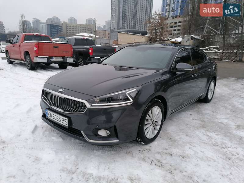 Седан Kia K7 2016 в Киеве