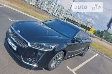 Седан Kia K7 2016 в 