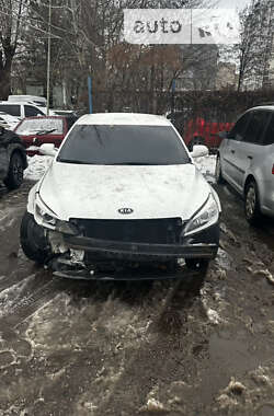 Седан Kia K7 2011 в 