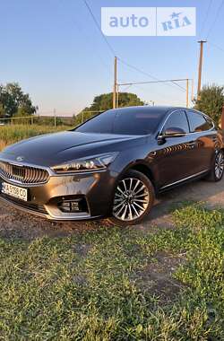 Седан Kia K7 2017 в Киеве