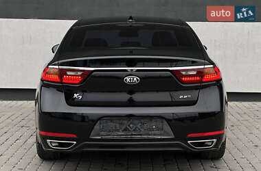 Седан Kia K7 2016 в Тернополі