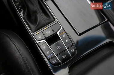 Седан Kia K7 2017 в 