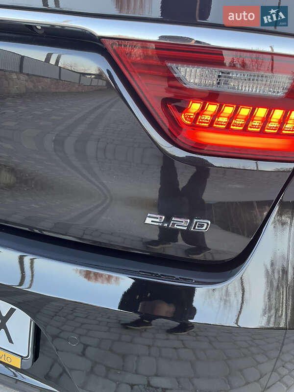 Седан Kia K7 2016 в Гусятині