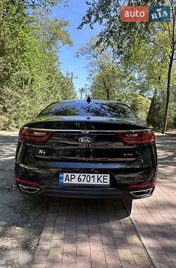 Седан Kia K7 2017 в 