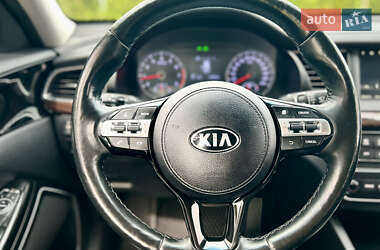 Седан Kia K7 2018 в 