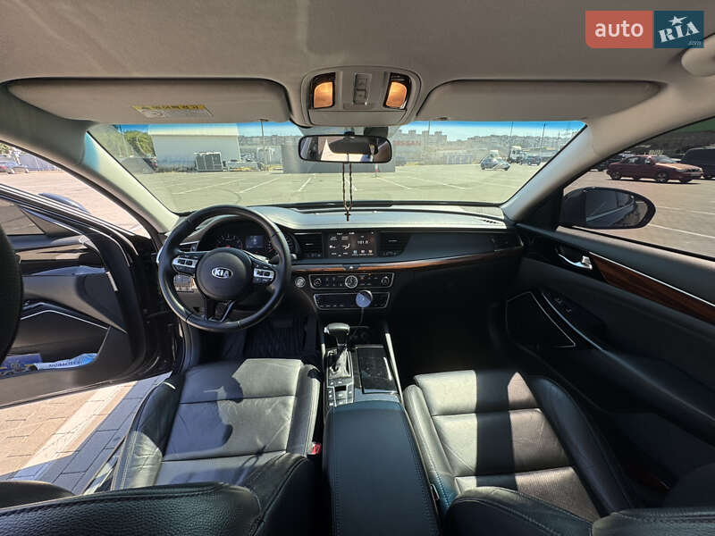 Седан Kia K7 2017 в Одессе