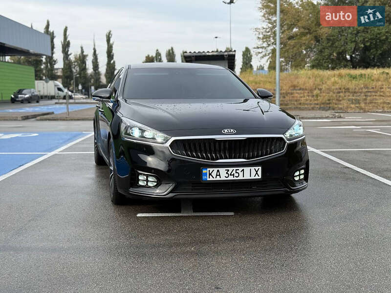 Седан Kia K7 2017 в Киеве
