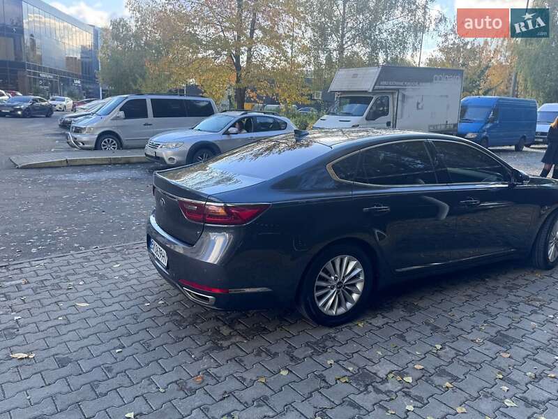 Седан Kia K7 2018 в Хмельницькому