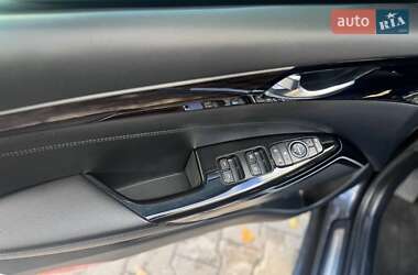 Седан Kia K7 2018 в 