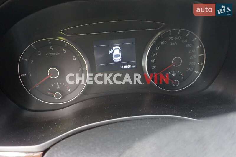 Седан Kia K7 2018 в Хмельницькому
