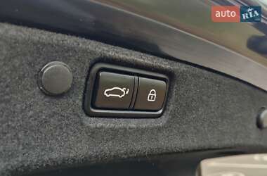 Седан Kia K7 2017 в 