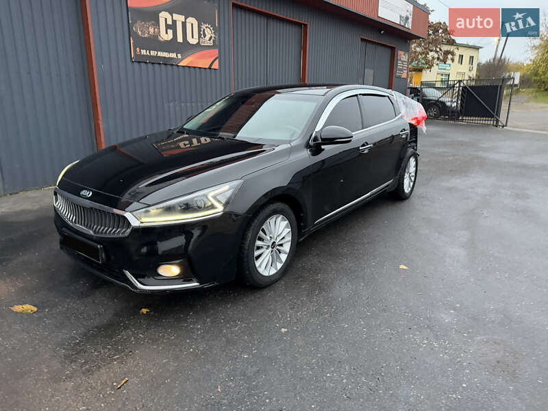 Седан Kia K7 2016 в Одессе