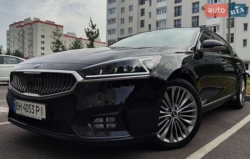 Седан Kia K7 2017 в Виннице