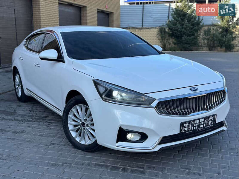 Седан Kia K7 2016 в Харькове