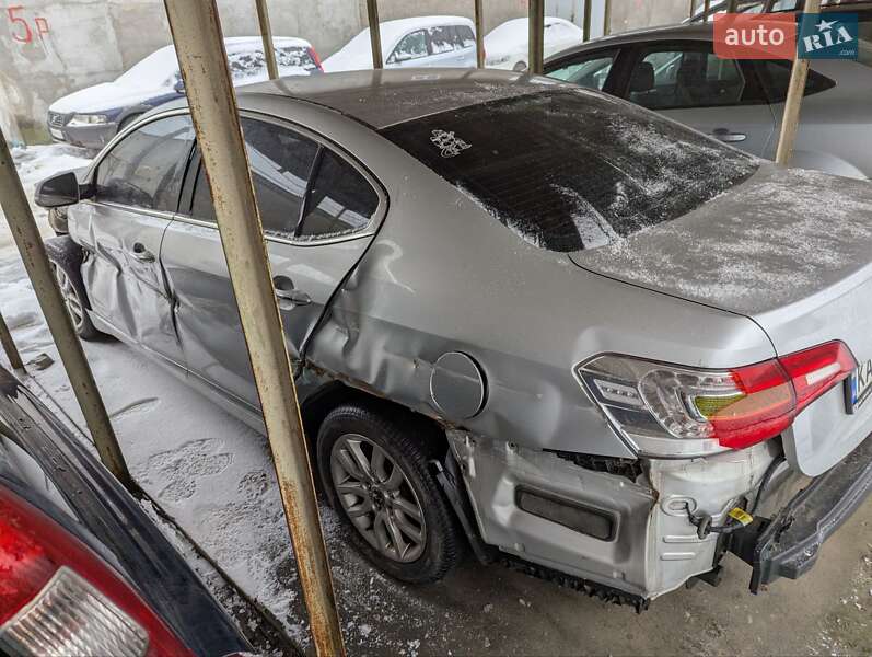 Седан Kia K7 2010 в Киеве фото 6 Седан Kia K7 2010 в Киеве