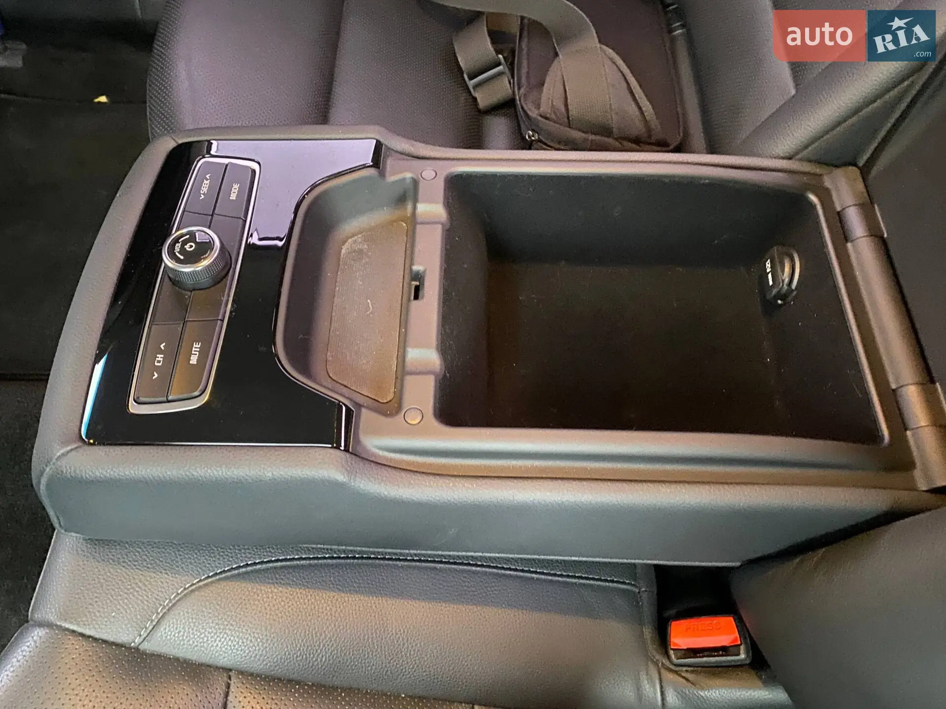 2016 Kia K7 - мініатюра 20