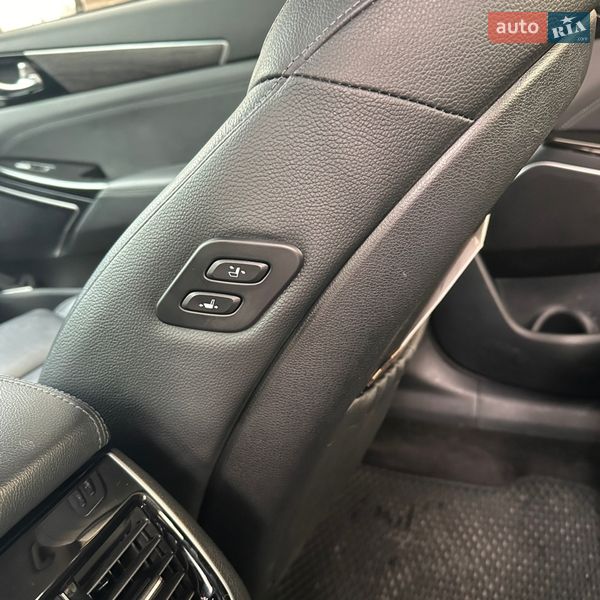 Седан Kia K7 2019 в Киеве
