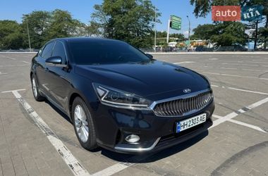Седан Kia K7 2017 в Одессе