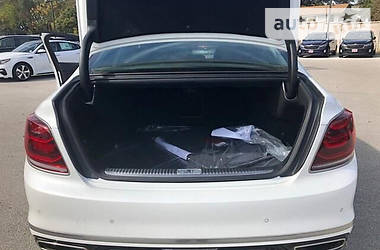 Седан Kia K900 2019 в 