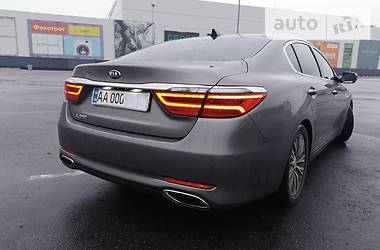 Седан Kia K900 2016 в 