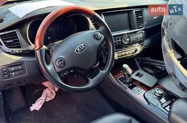 Седан Kia K900 2014 в 