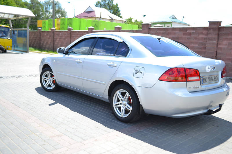 Седан Kia Magentis 2006 в Ровно