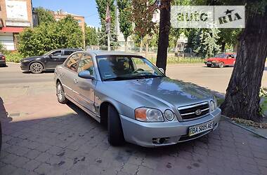 Седан Kia Magentis 2004 в Черкасах