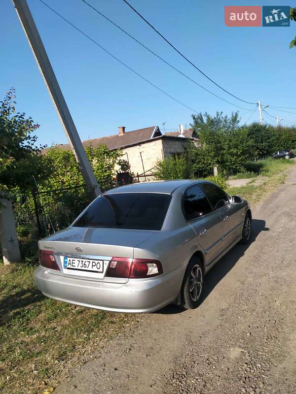 Седан Kia Magentis 2004 в Дніпрі