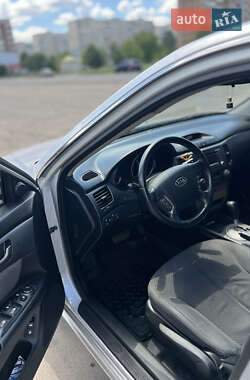 Седан Kia Magentis 2009 в 